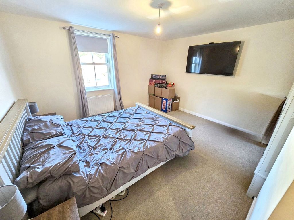 2 bed flat to rentHexham NE46 photo 5