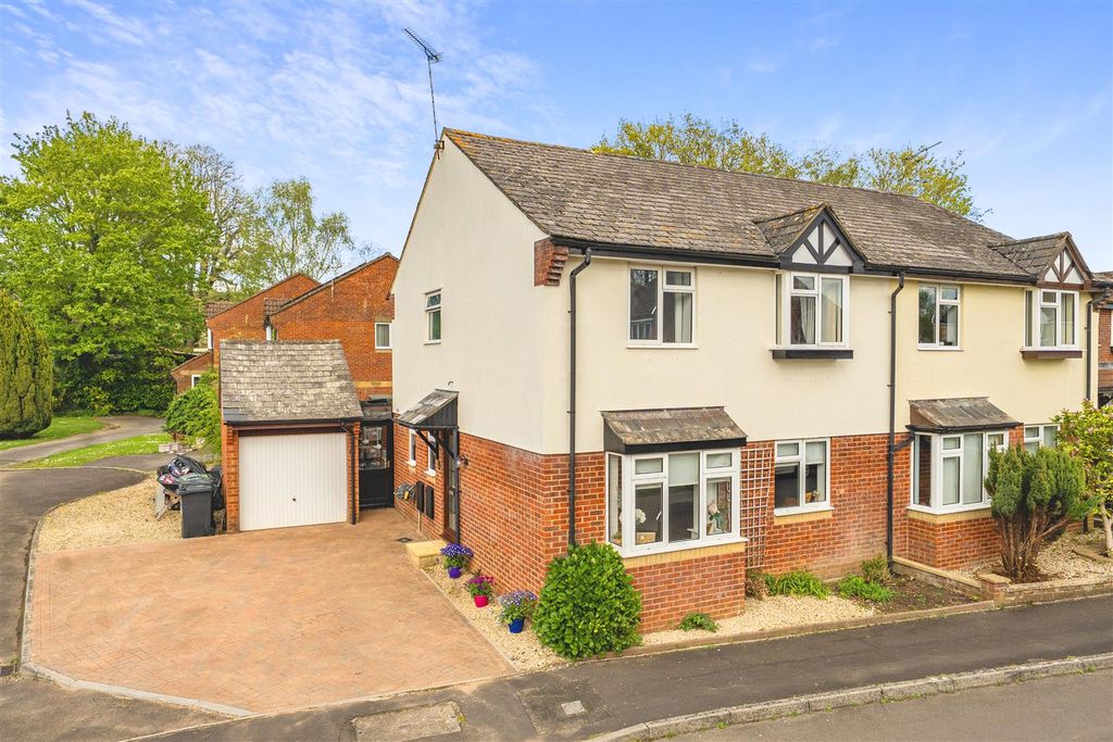 Property photo 1 of 18 Front