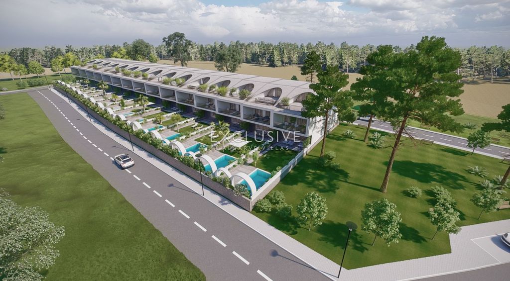 Property photo 2 of 30