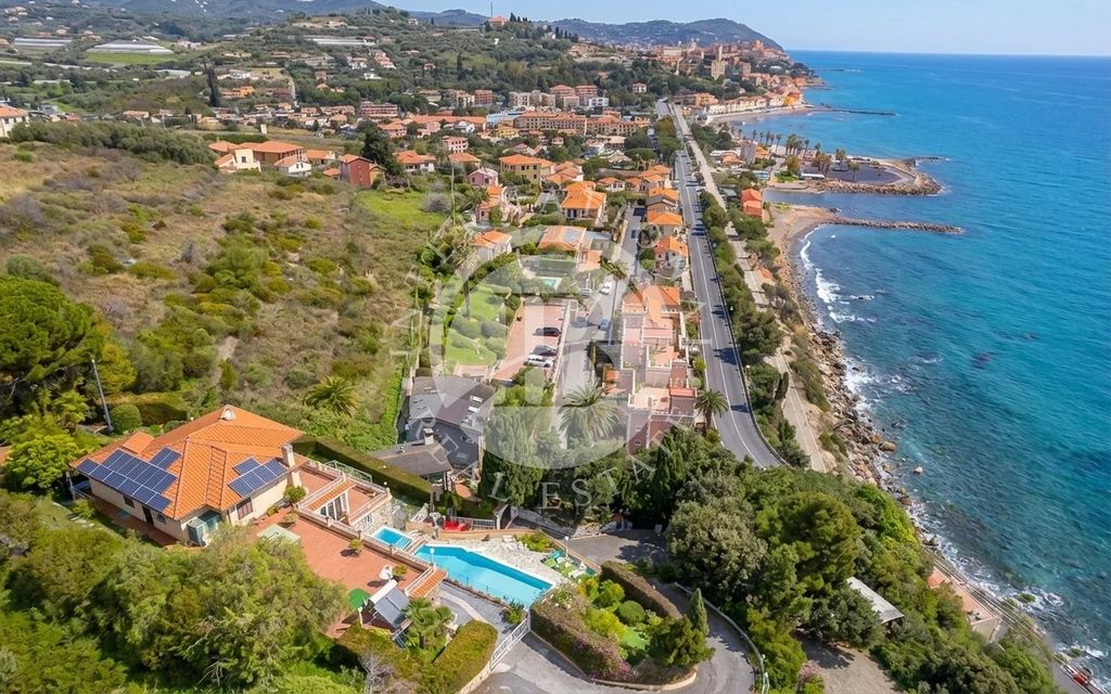 Property photo 3 of 28