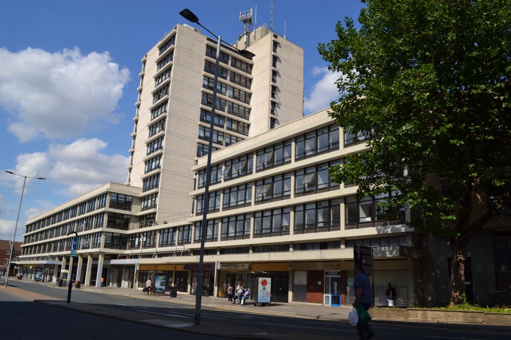 Property photo 2 of 4 K2- Hull's Tallest Office Building