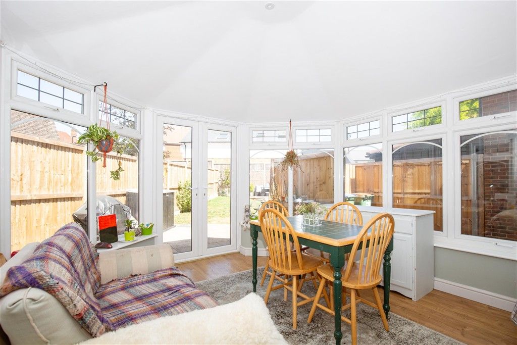 Property photo 3 of 16 Garden Room