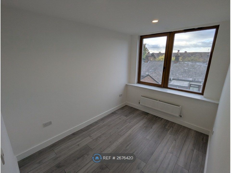 Property photo 3 of 23