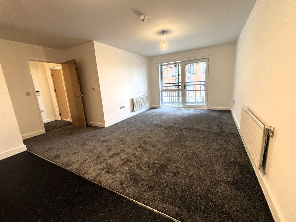 Property photo 3 of 6