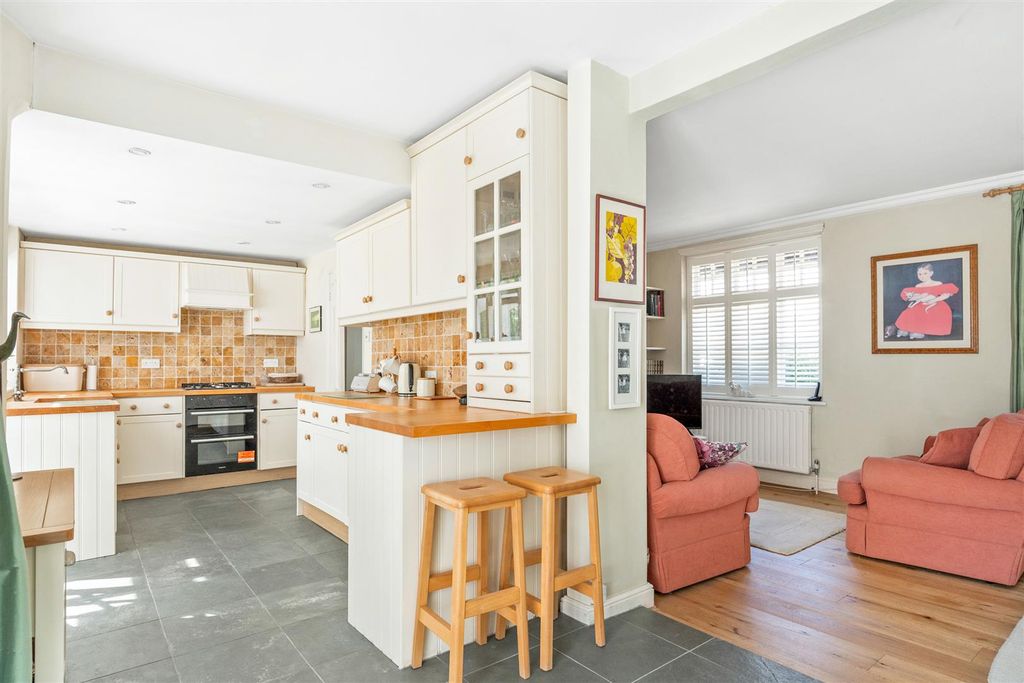 Property photo 3 of 16 Reception Room