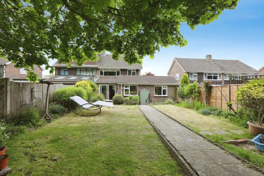 Property photo 2 of 16