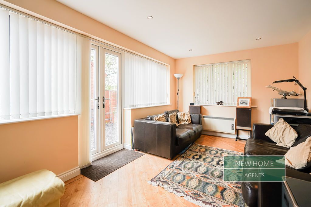 Property photo 3 of 29 Photo 11