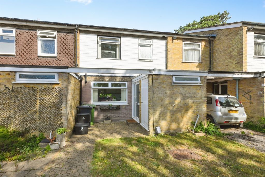 Property photo 1 of 18