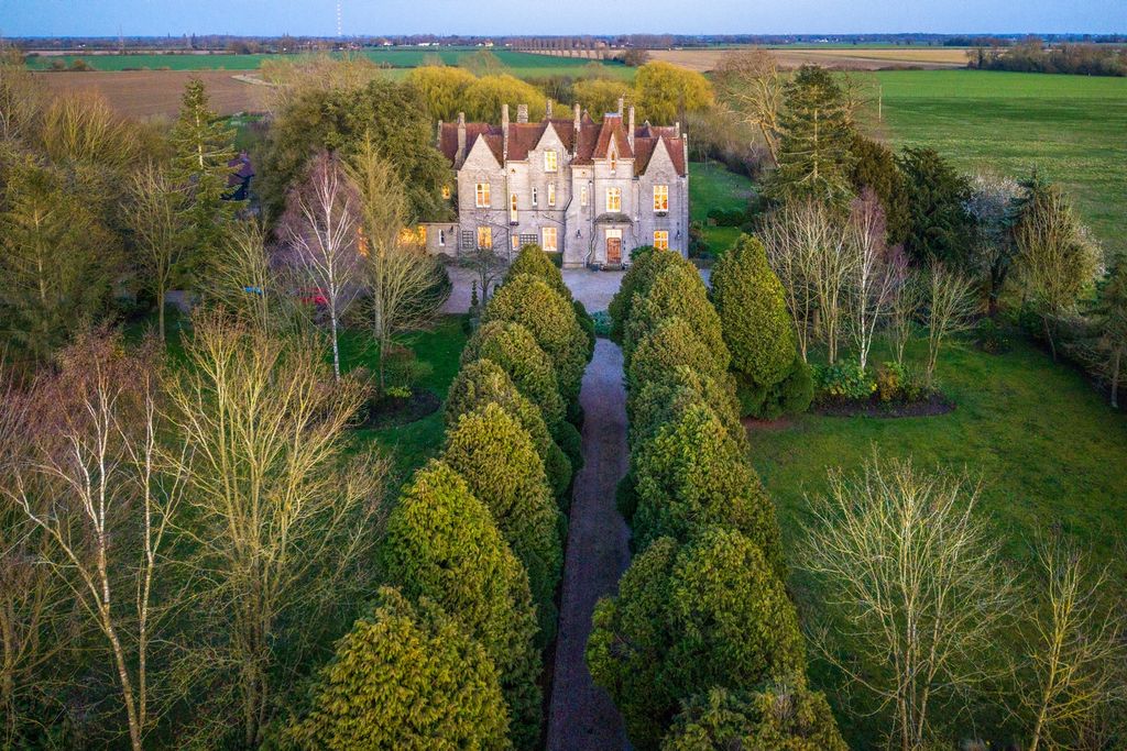 Property photo 1 of 60 1440Px_Bacton Grange - 97