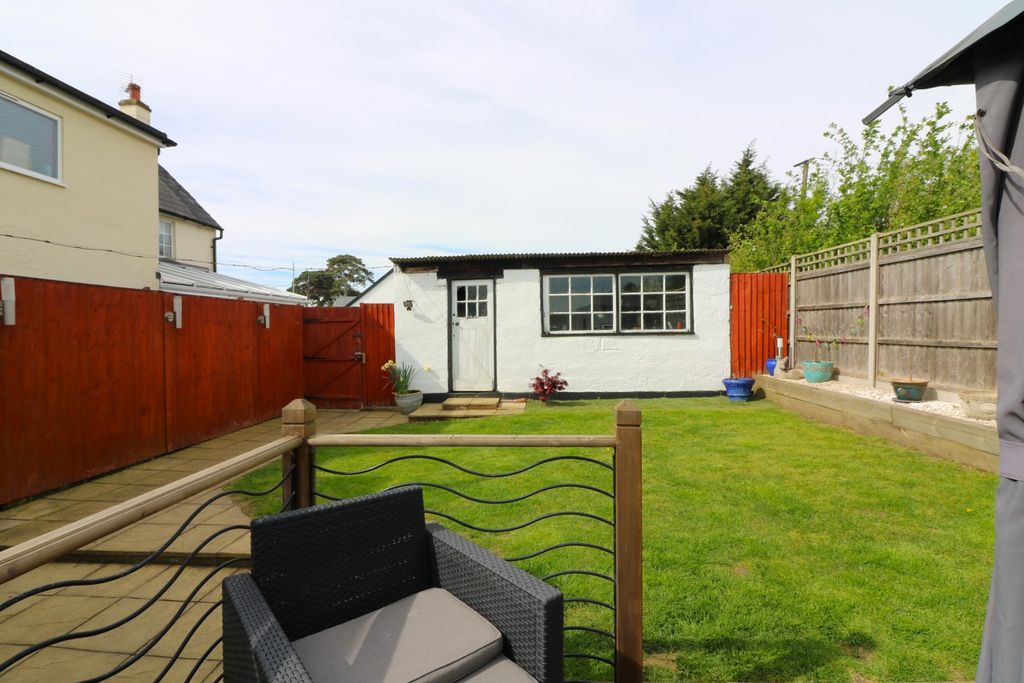 Property photo 3 of 22 3152844