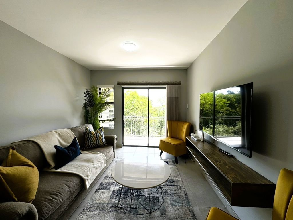 Property photo 2 of 12 1Pm1682244