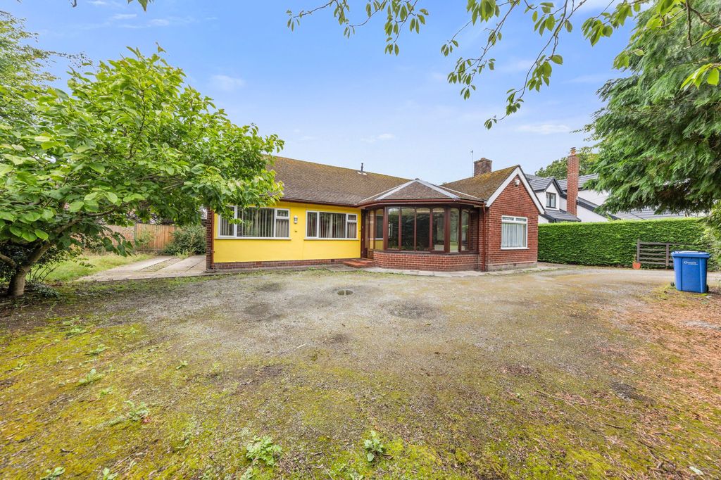 Property photo 1 of 25