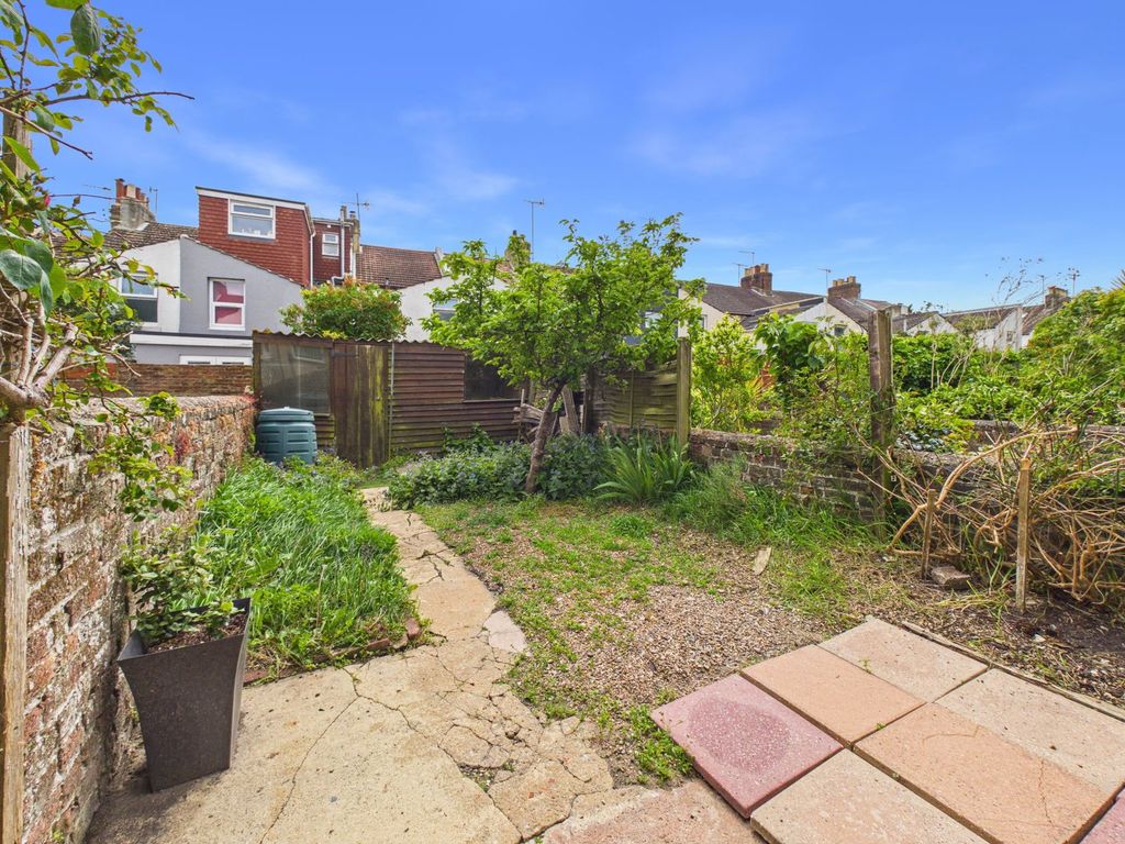 Property photo 2 of 14