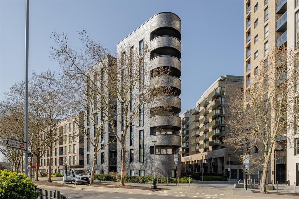 Property photo 1 of 23 Fixie Building, E17