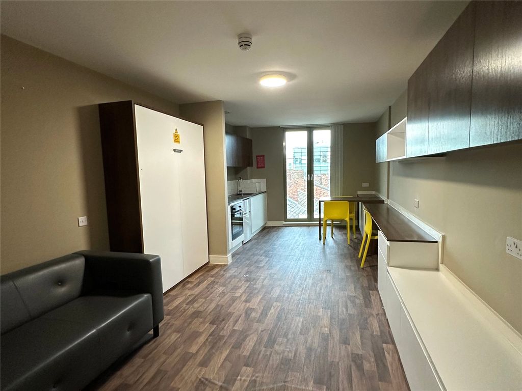 Property photo 2 of 5 Picture No. 04