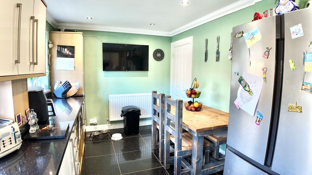 Additional image 11 of 3 bed detached house for saleClyde Close, Pontllanfraith NP12