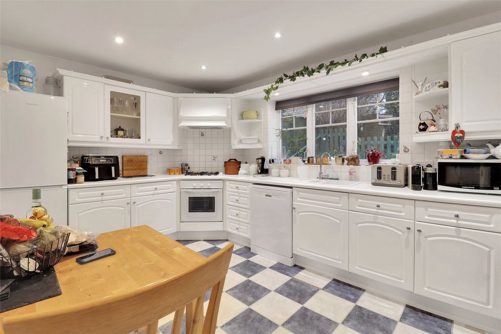 Property photo 3 of 10 Picture No. 23