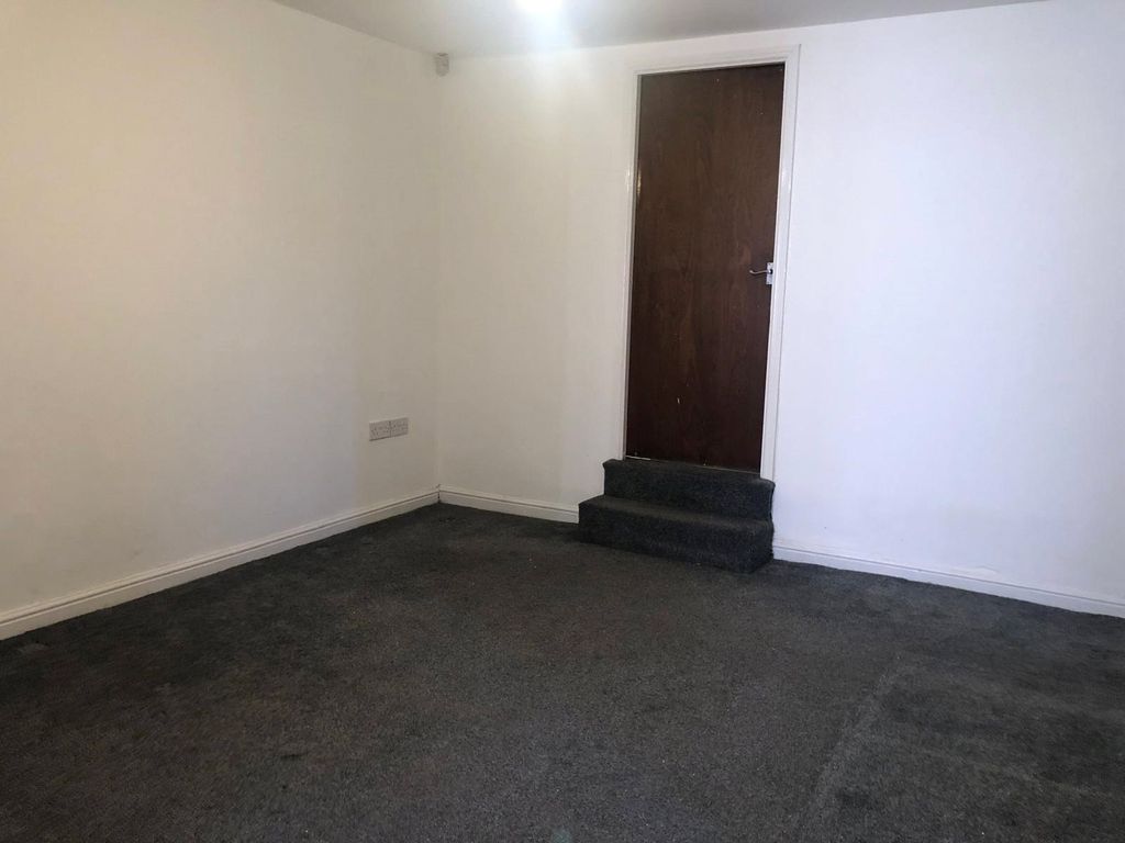 Property photo 3 of 5 Picture No. 07