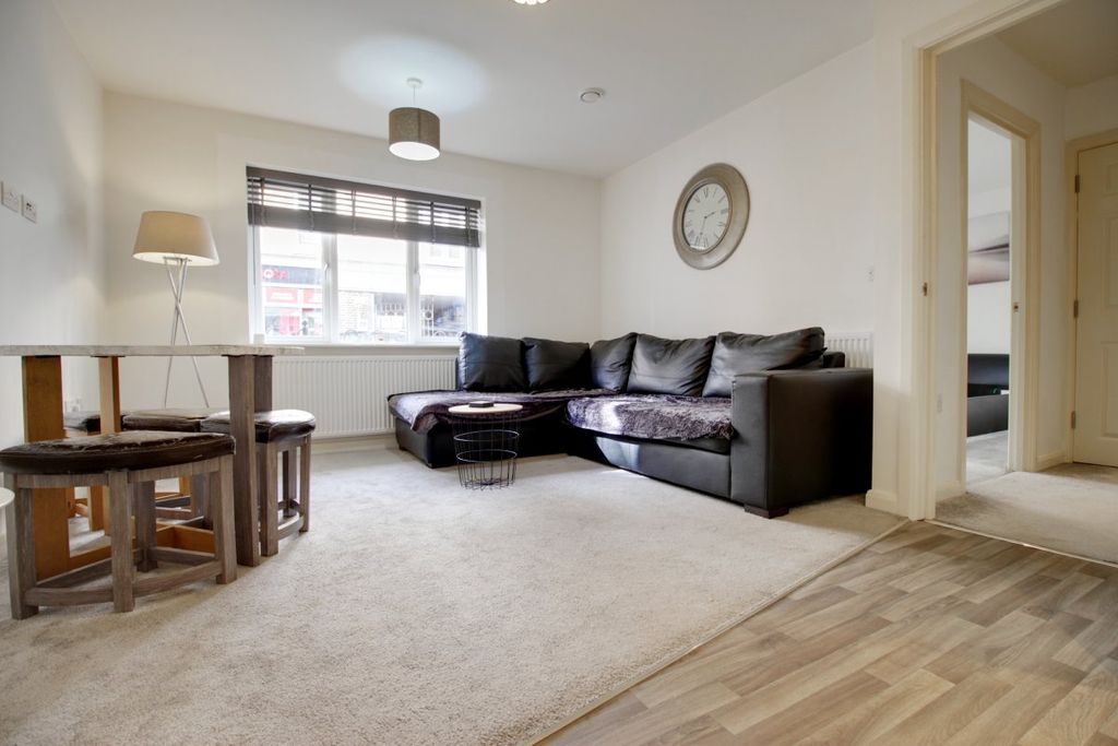 Property photo 2 of 7