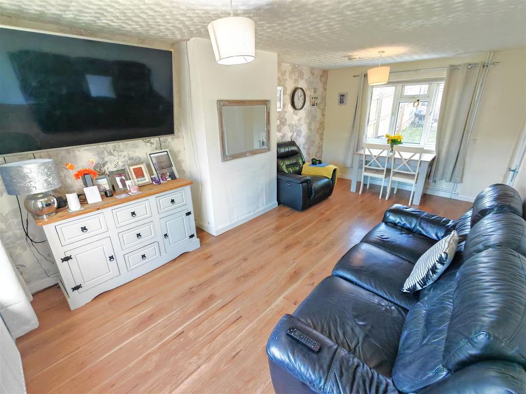 Property photo 3 of 30 7.Jpg