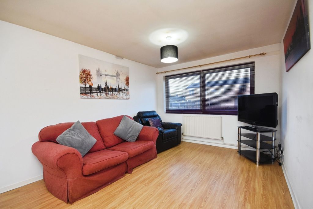 Property photo 2 of 14 Pbox-Img.Jpg