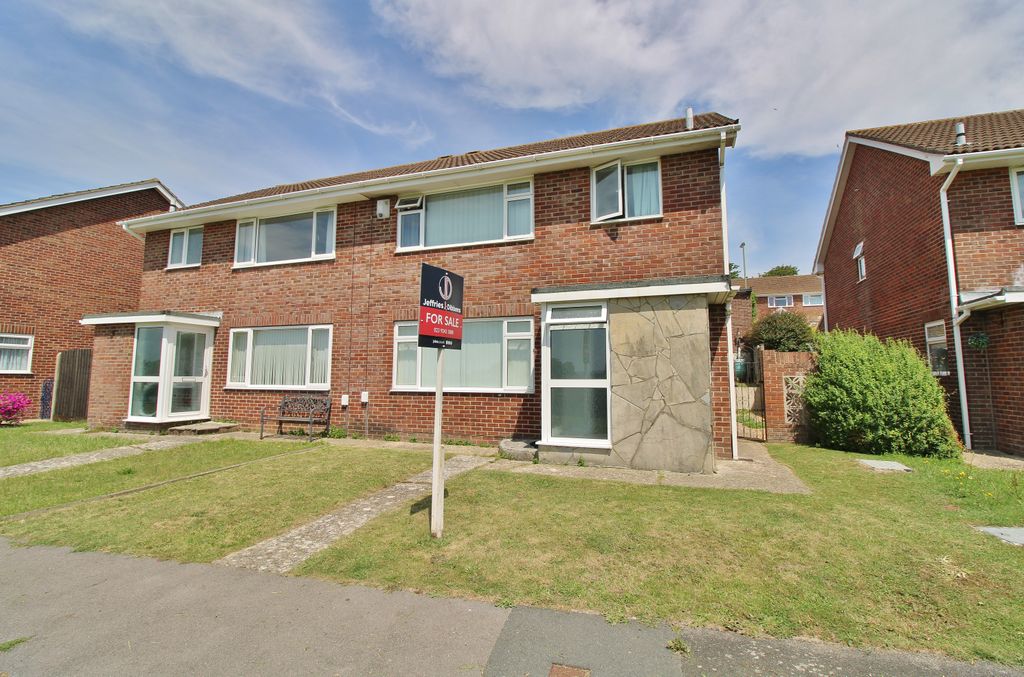 Property photo 1 of 25