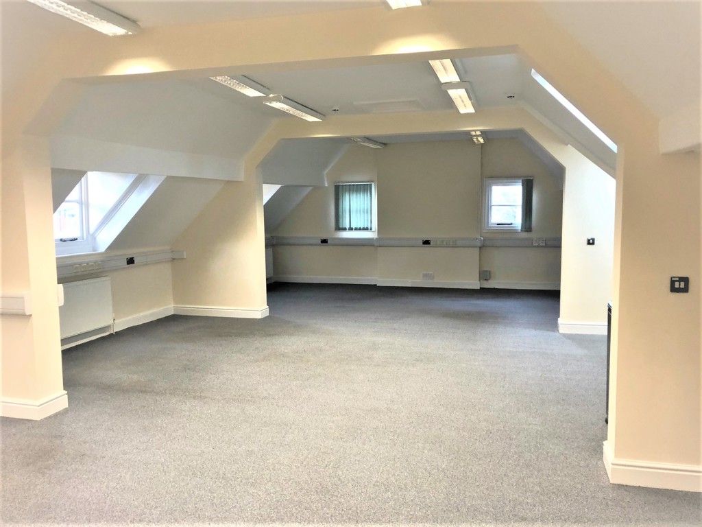 Property photo 3 of 9 Photo 3