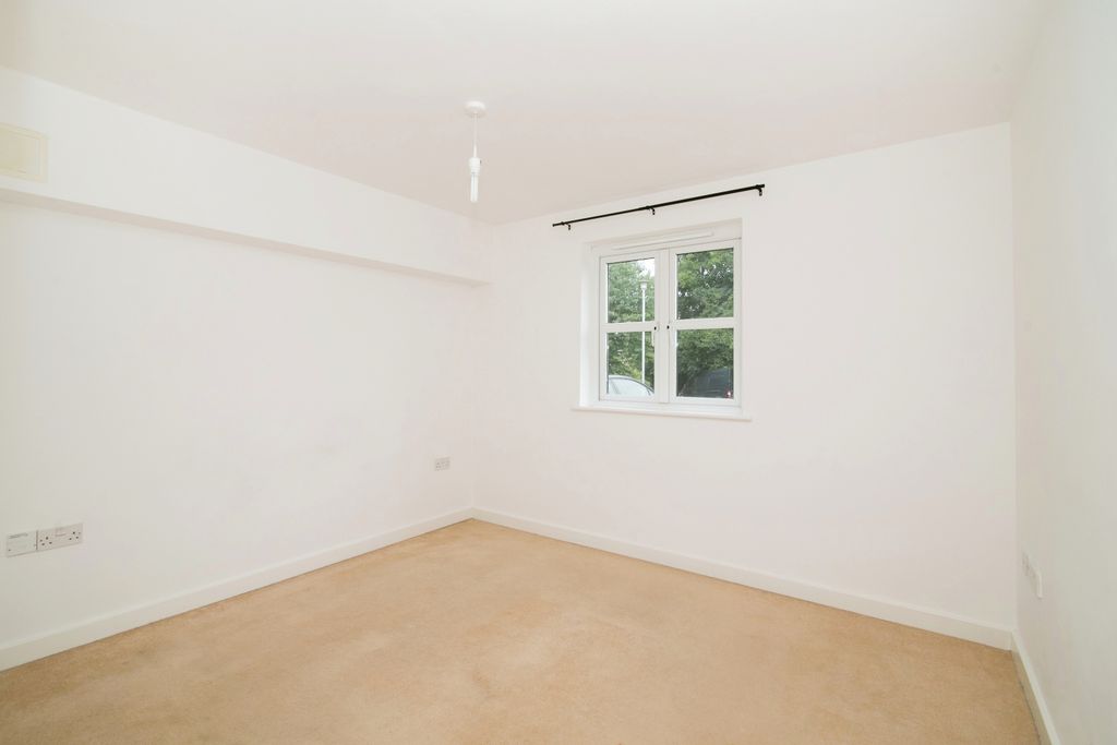 Additional image 16 of 1 bed flat for saleCollege Hill, Penryn, Cornwall TR10