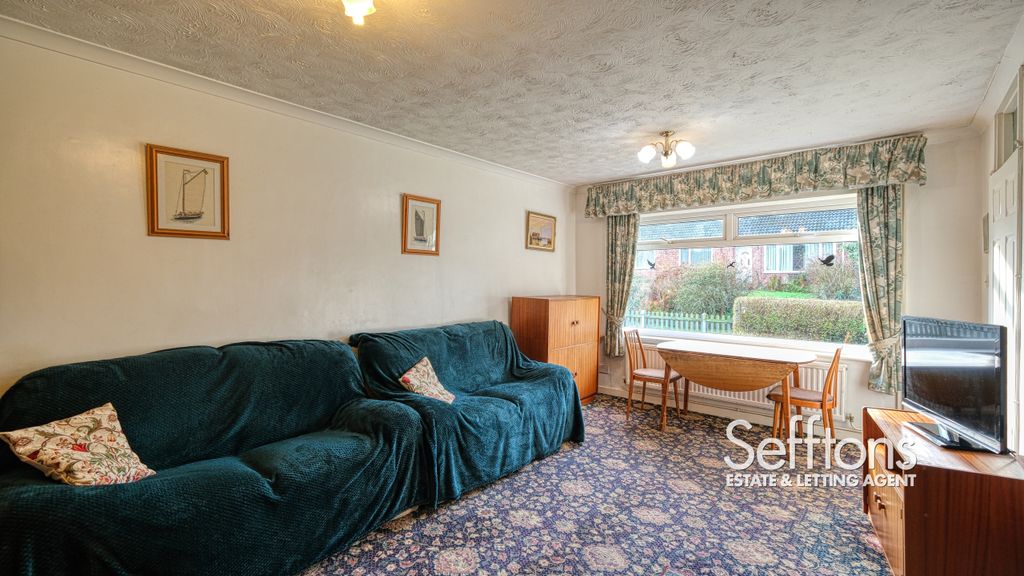 Property photo 3 of 21 Dscf8203_32