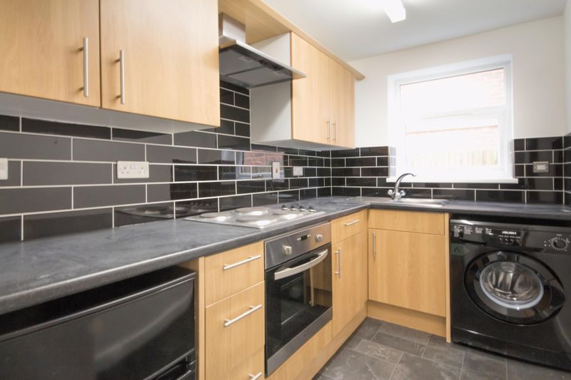 Property photo 3 of 6 Kitchen