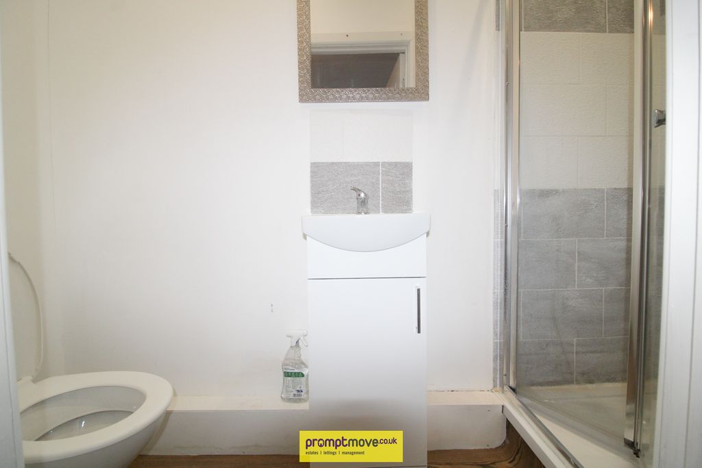 Property photo 3 of 6 Na