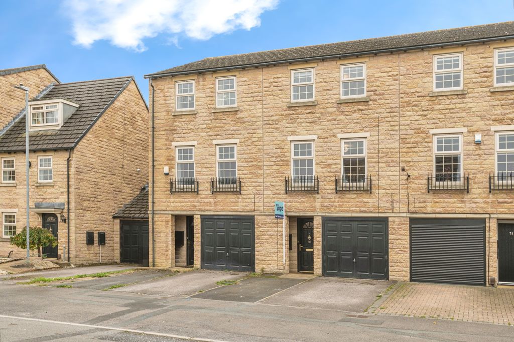 Property photo 1 of 18 Front Of Property