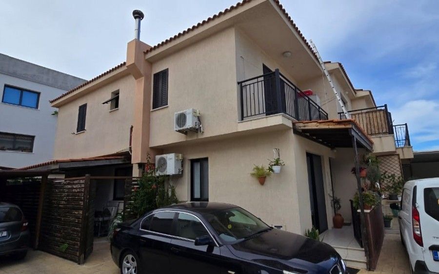 Property photo 1 of 5
