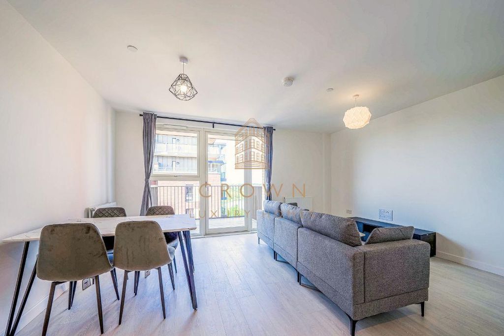 Property photo 3 of 14 Nhhw-1064 (Furnished) (4).Jpg