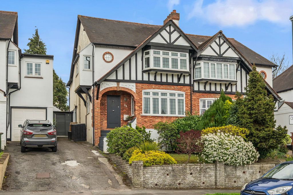 Property photo 1 of 27 Photo 29