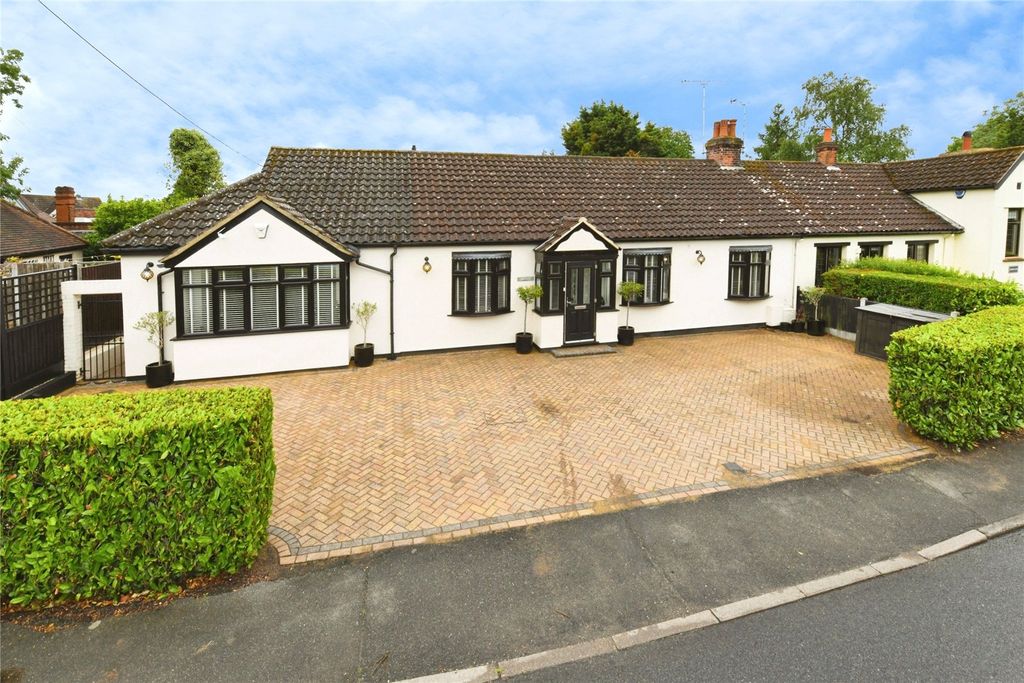 Property photo 1 of 20 External