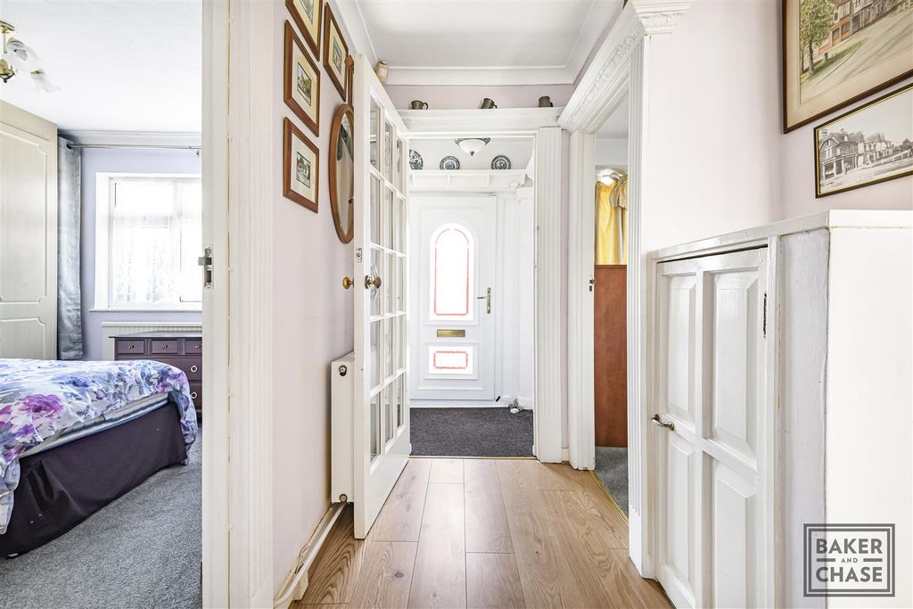 Property photo 3 of 30 Inner Hallway