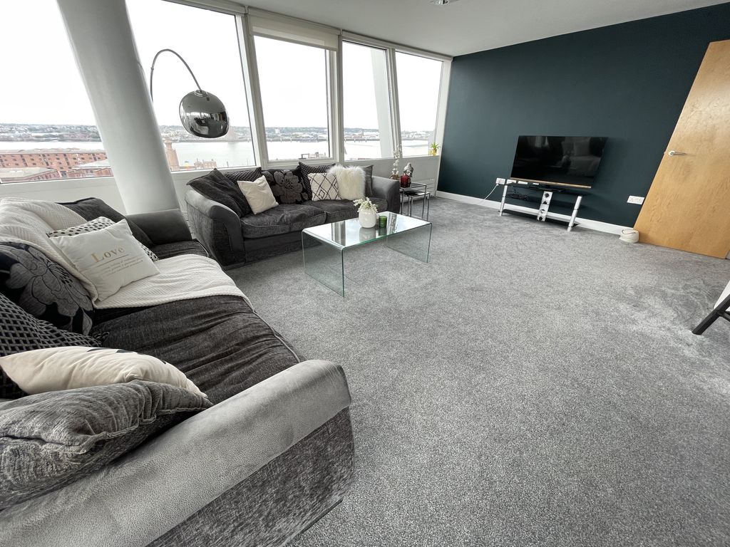 Property photo 1 of 11 Lounge (1)