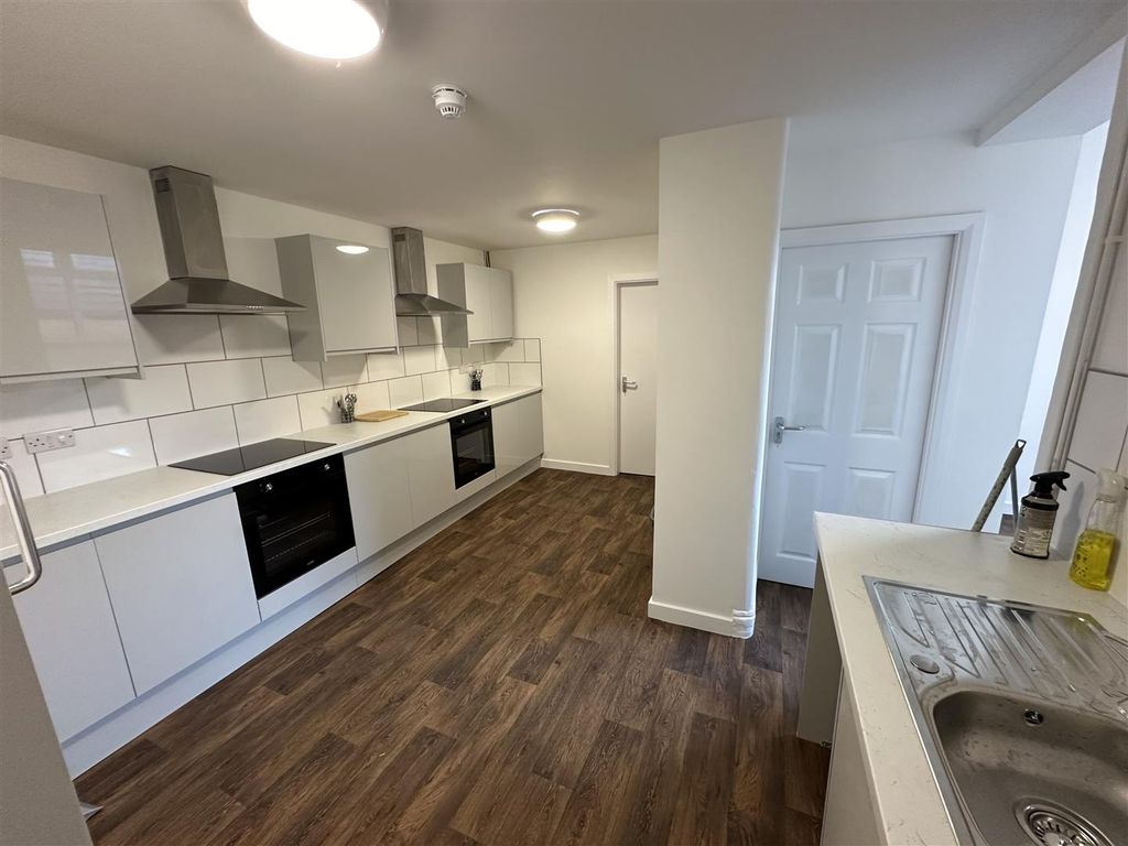 Property photo 3 of 5 Img_4117.Jpg