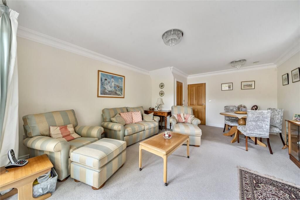 Property photo 2 of 19