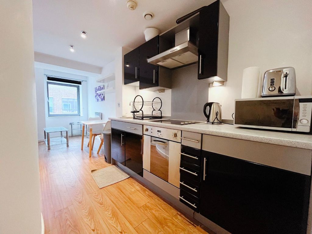 Property photo 3 of 9