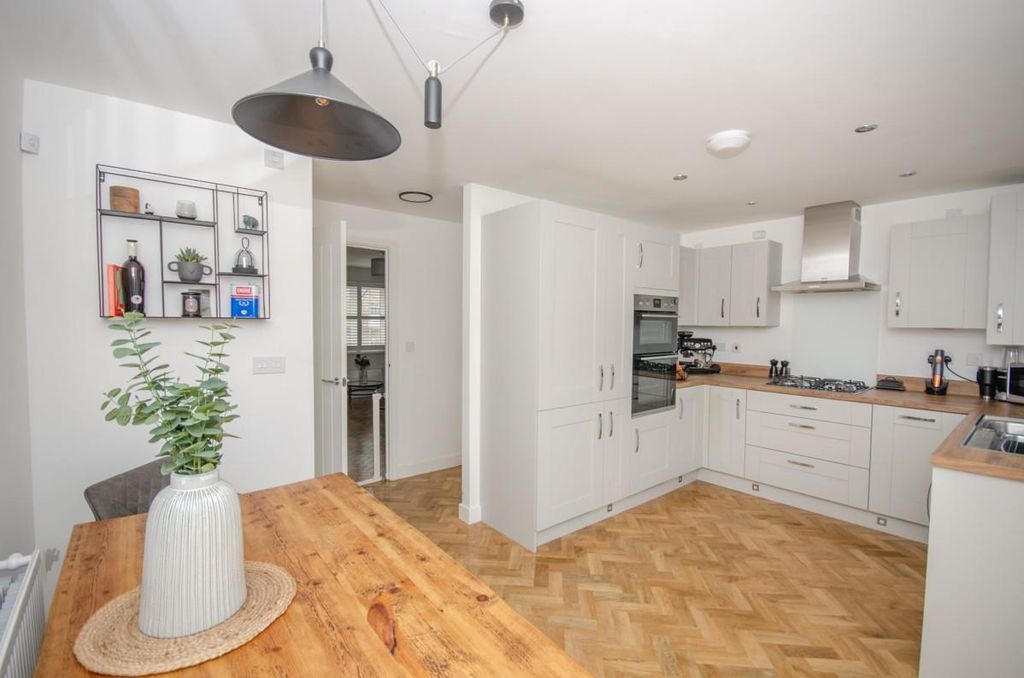 Property photo 3 of 20 Kitchen-Diner Pic 2.Jpg