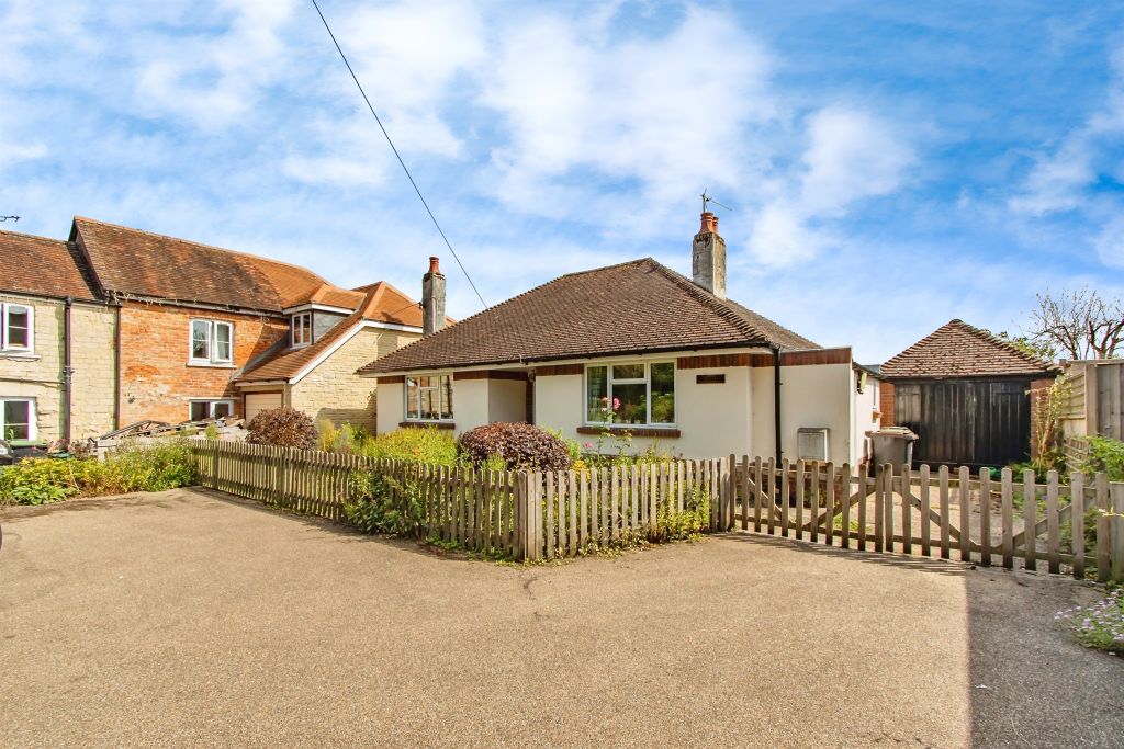 Property photo 1 of 17