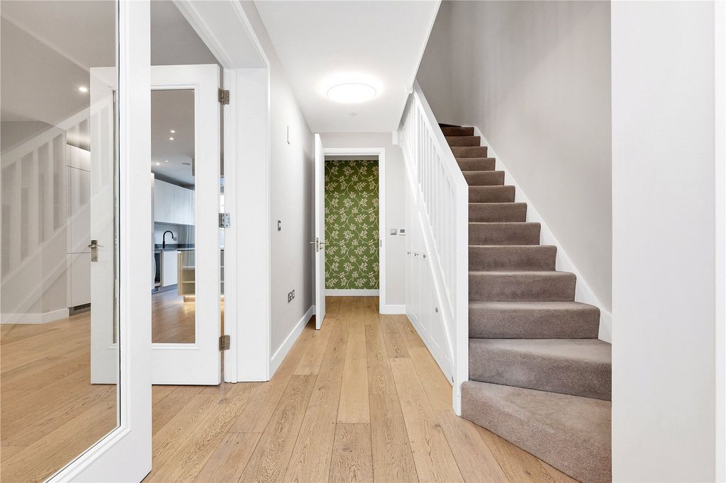 Property photo 3 of 25 Picture No. 03