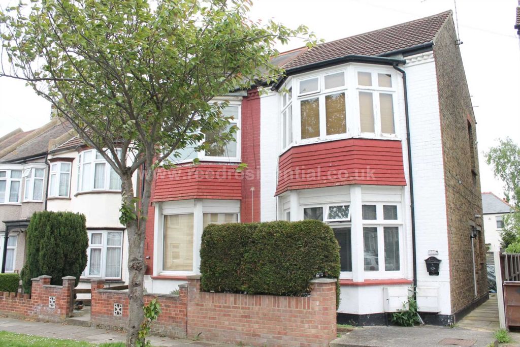 Property photo 1 of 2