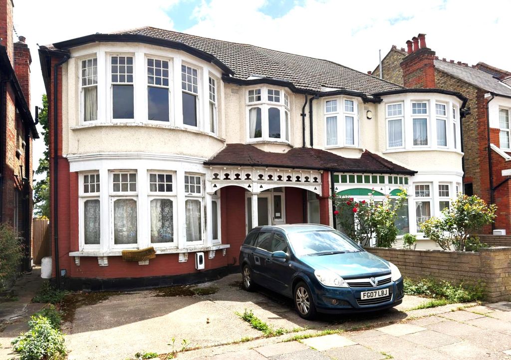 Property photo 1 of 14
