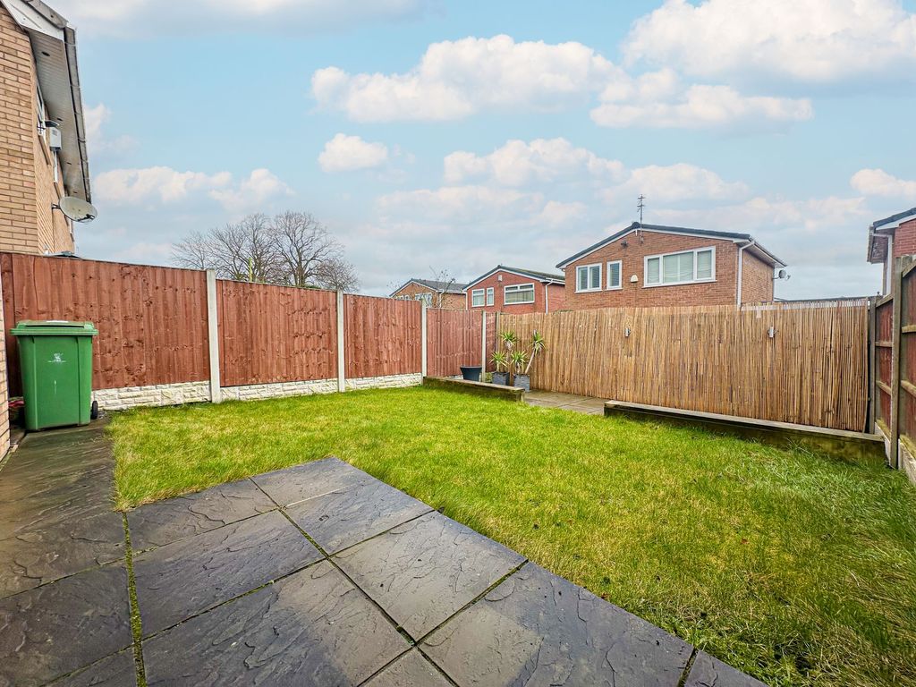 Property photo 3 of 15