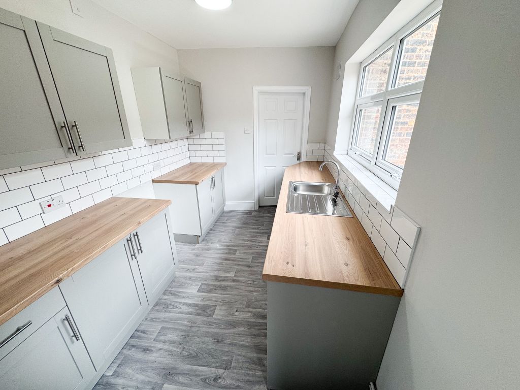 Property photo 3 of 19 Img_3208