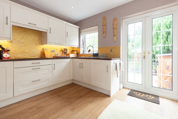 Property photo 1 of 9 255554