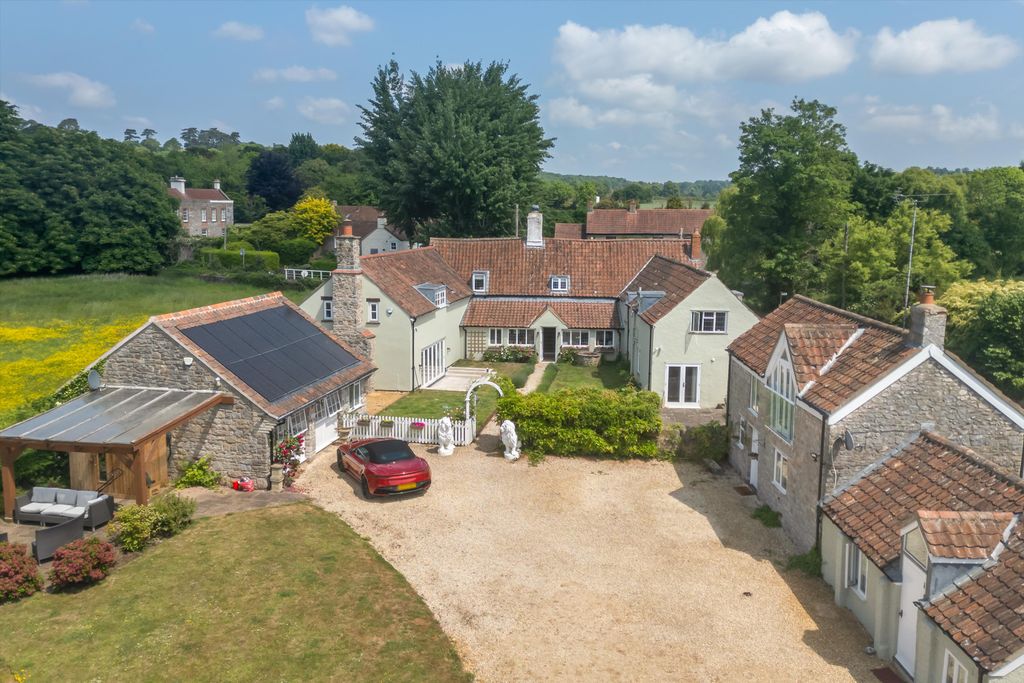 Property photo 1 of 25 Image